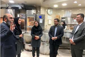 به مناسبت هفته سلامت و همزمانی با روز جهانی بهداشت حرفه ای از مجموعه رستوران هفت خوان طلایی شیراز بازدید شد