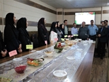 جشنواره سالاد سبزیجات و میوه ها به مناسبت هفته سلامت در مرکز بهداشت شهدای والفجر برگزار شد