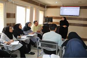 برگزاری کمیته درون بخشی جوانی جمعیت به مناسبت هفته ملی جمعیت 