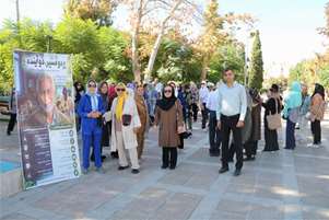 پیاده روی و ورزش با سالمندان کانون جهان دیدگان شیراز در پارک خلدبرین به مناسبت هفته سالمند انجام شد
