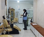 اجرای طرح ضربت بازدید از آرایشگاه های زنانه از سوی کارشناسان بهداشت محیط مرکز بهداشت شهدای والفجر